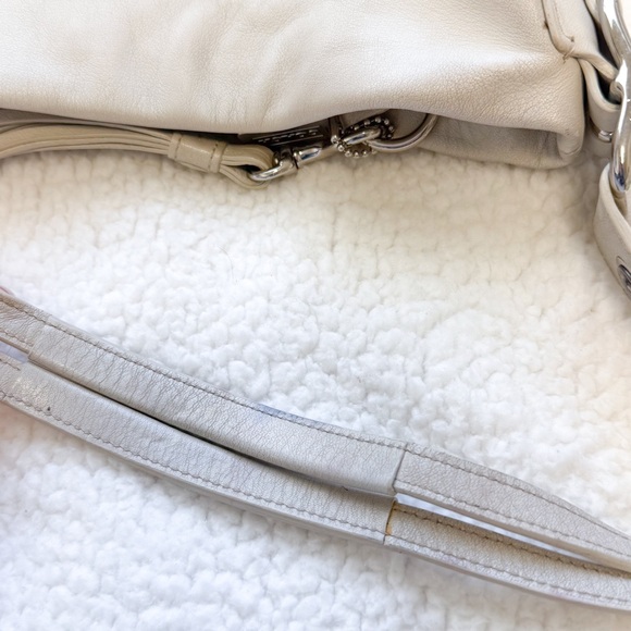 DNB - Picture 10 of 13